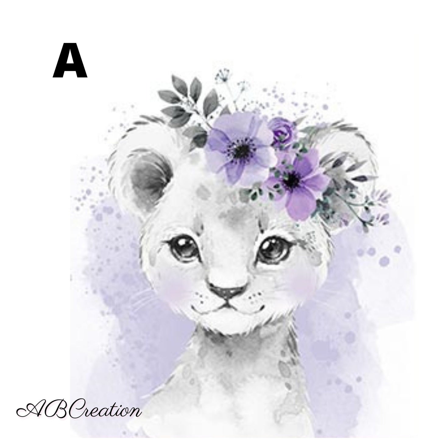 affiche avec un lion noir et blanc et une couronne de fleur violette 
