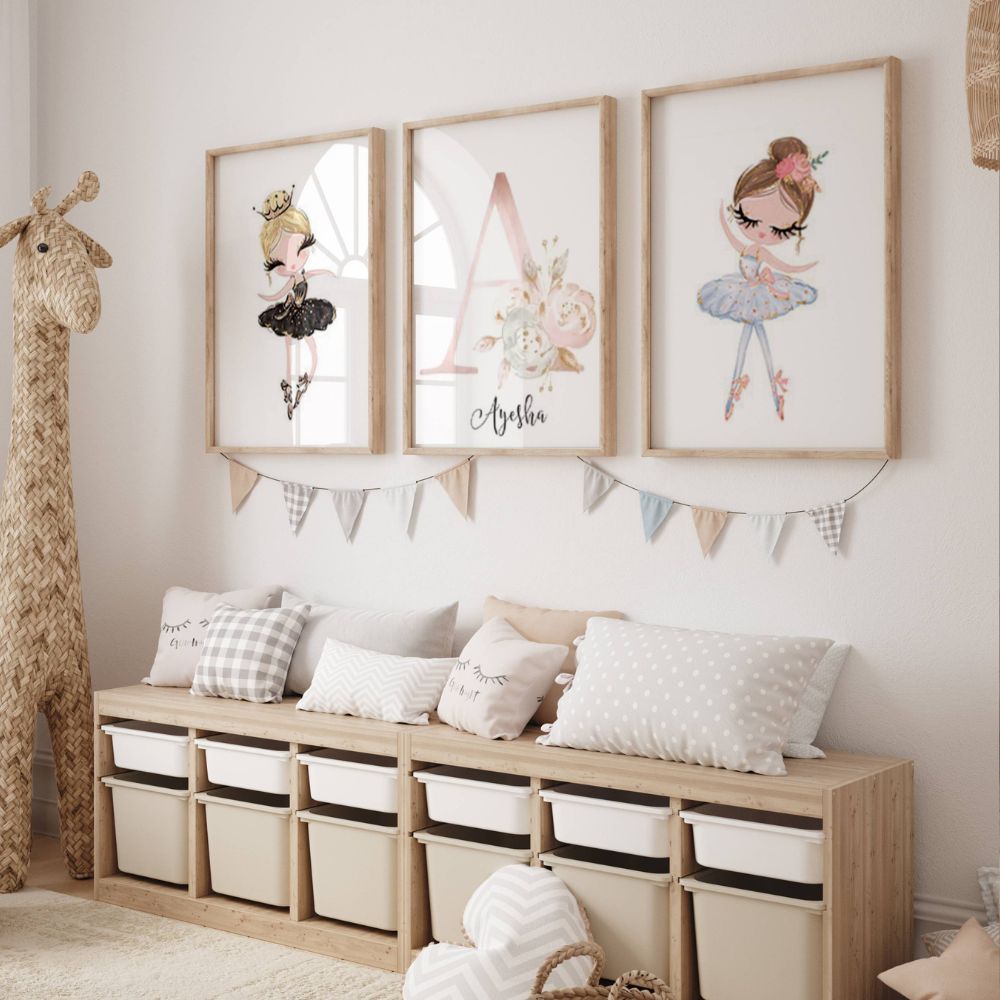 Décoration chambre fille personnalisé avec des danseuses et une toile initiale et prénom personnalisé