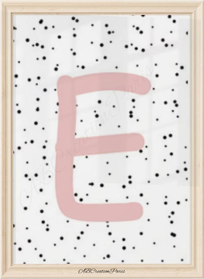 affiche initiale rose pour chambre bébé fille