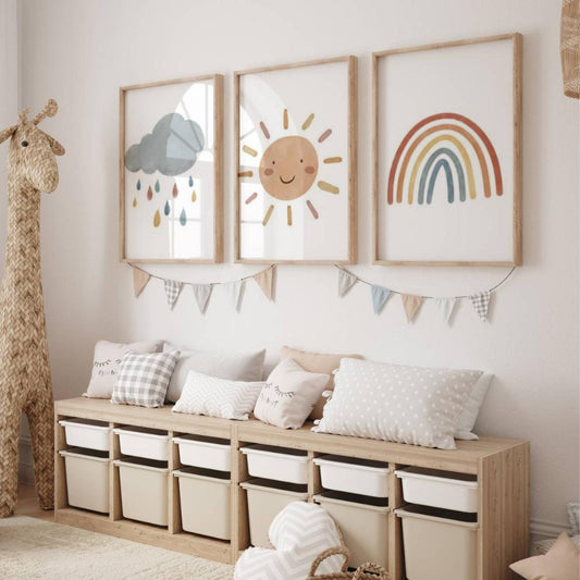 Triptyque météo chambre bébé – affiches nuage pluie soleil arc-en-ciel pastel décoration murale